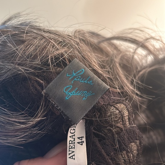 Paula Young Blonde Wig Style A8026 CARLY -A 44 ASH Brunette Colored Short Style - Picture 9 of 11